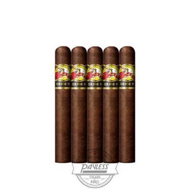 La Gloria Cubana Serie R No. 4 (5-Pack) La Gloria Cubana Serie R No. 4 (5-Pack)